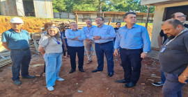 Salesio Nuhs, CEO da Taurus, visita obra da Unidade Básica de Saúde Vila Nova, que está sendo construída para a sociedade de São Leopoldo