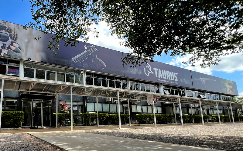 Taurus completa 86 anos como referência global em inovação, tecnologia e desenvolvimento de pessoas