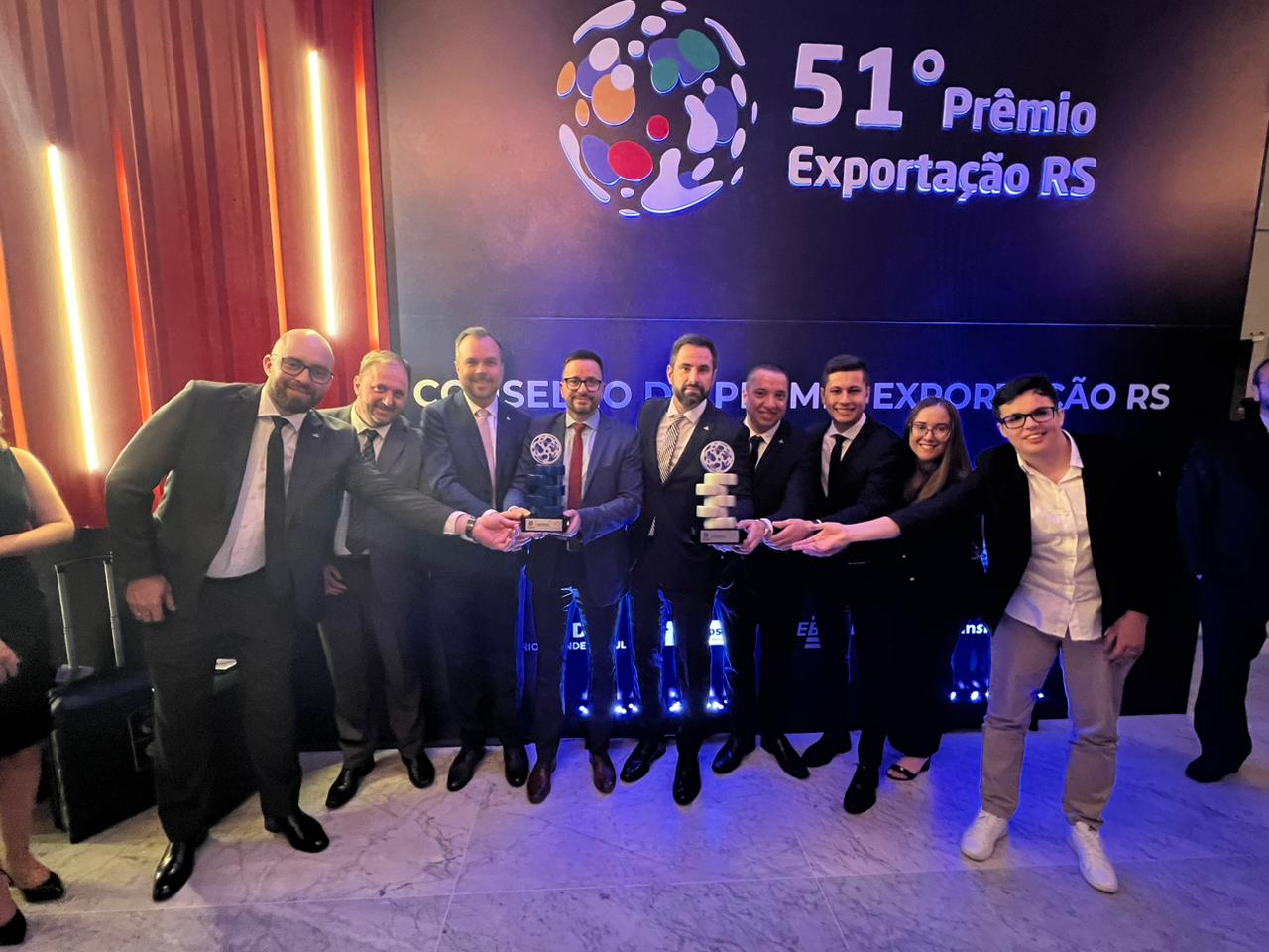 Colaboradores da Taurus receberam os troféus do 51º Prêmio Exportação