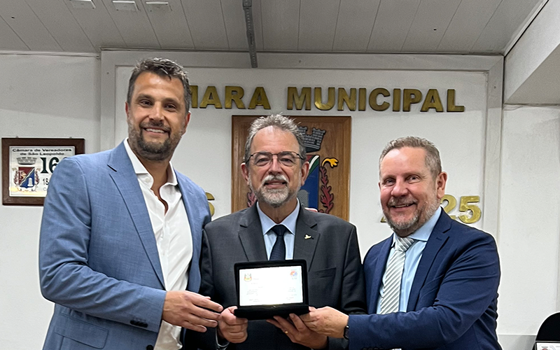 Salesio Nuhs, CEO Global da Taurus, é agraciado com o Título de Cidadão Leopoldense